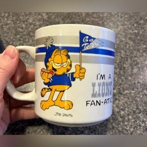 Garfield NFL Detroit Lions Fanatic 1978 Enesco Coffee Mug In very good cond.
